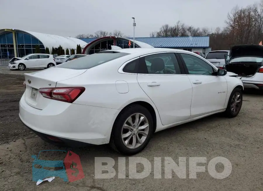 1G1ZD5ST0KF162932 Photo# 3