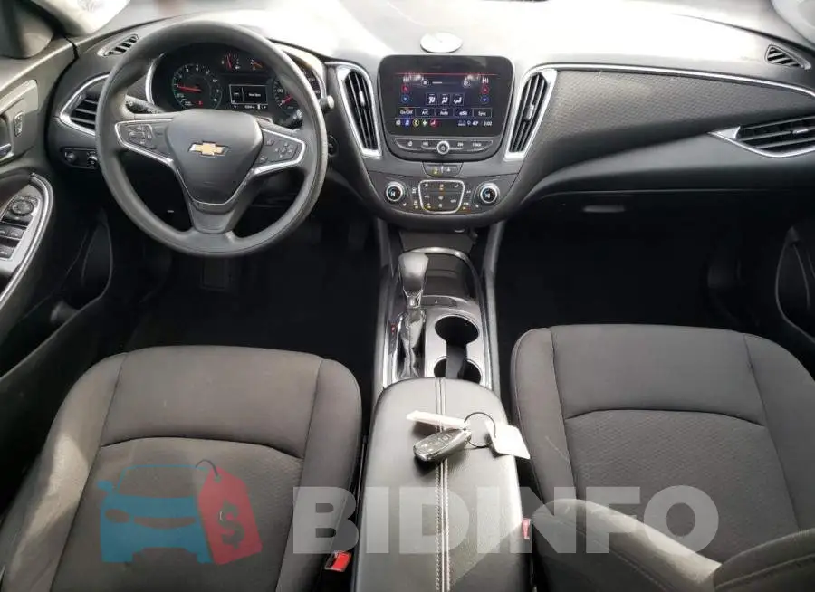 1G1ZD5ST3MF064724 Photo# 8