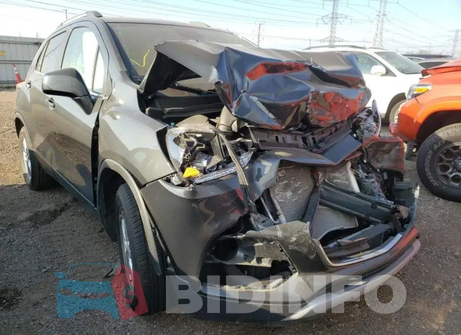 3GNCJLSB9HL255732 Photo# 1