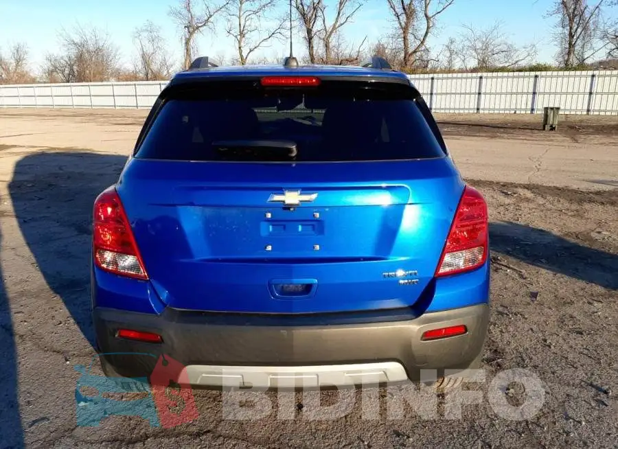 KL7CJRSB3FB257015 Photo# 6