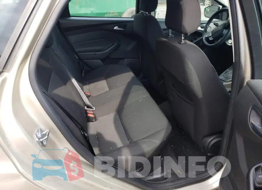 1FADP3F2XJL206021 Photo# 6