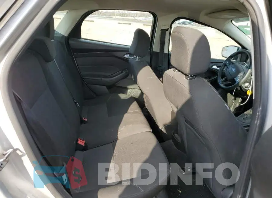 1FADP3K20GL310841 Photo# 10