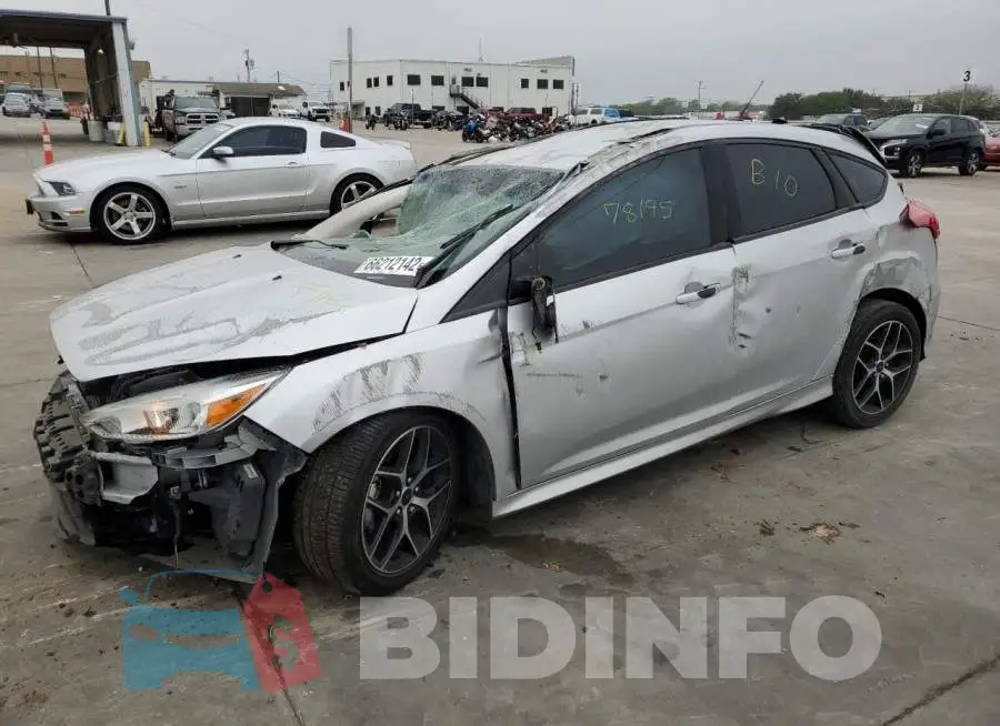 1FADP3K23GL391074 Photo# 1