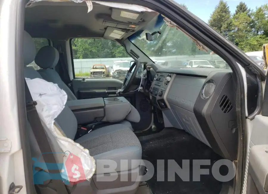 1FT8W3B66DEB15831 Photo# 5