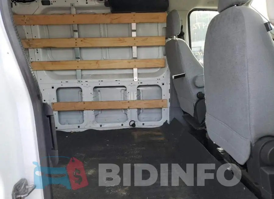 1FTYR1ZM8GKB37660 Photo# 6