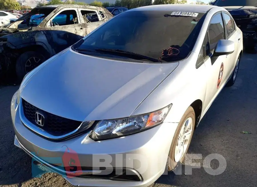 19XFB2F58DE050189 Photo# 2