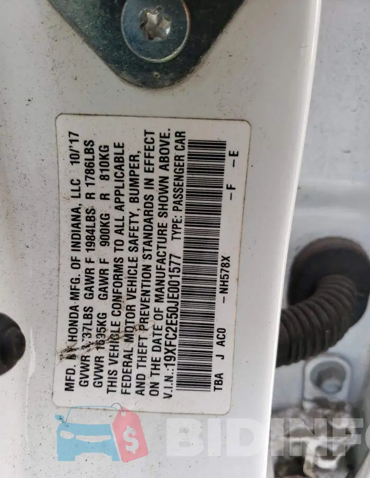 19XFC2E50JE001577 Photo# 12