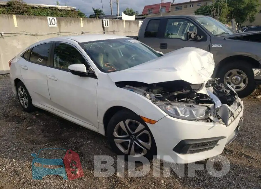 19XFC2F53HE027454 Photo# 4