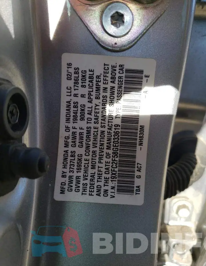 19XFC2F58GE033619 Photo# 10