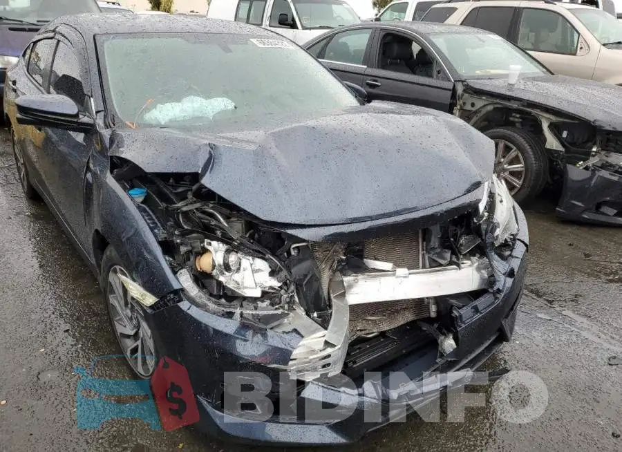19XFC2F79HE203991 Photo# 9