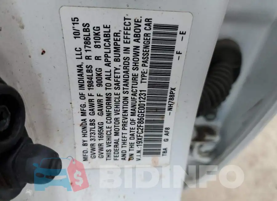 19XFC2F86GE001231 Photo# 12