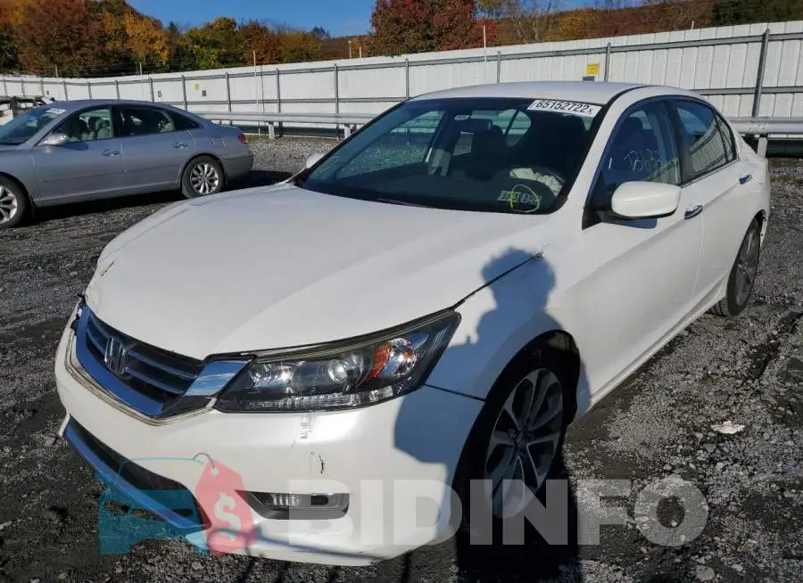 1HGCR2F50EA261407 Photo# 2