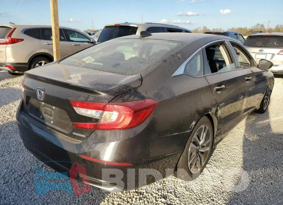 1HGCV3F16MA018553 Photo# 4