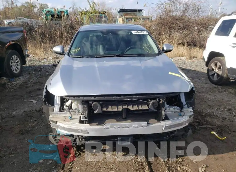 1HGCV3F59KA022015 Photo# 5