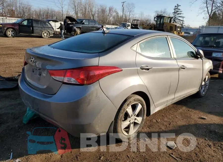 5NPDH4AE6DH432824 Photo# 4