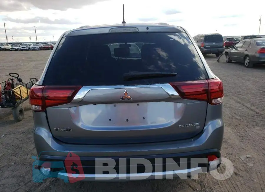 JA4AD3A32GZ062681 Photo# 6