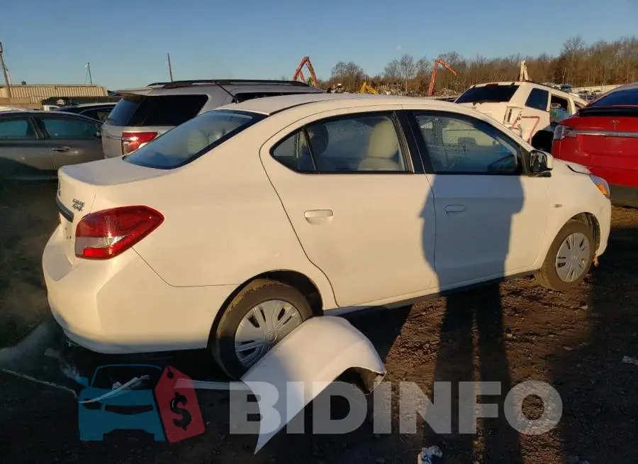 ML32F3FJXKHF07832 Photo# 3