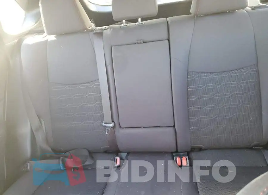 JTMCB3FV3MD056833 Photo# 10