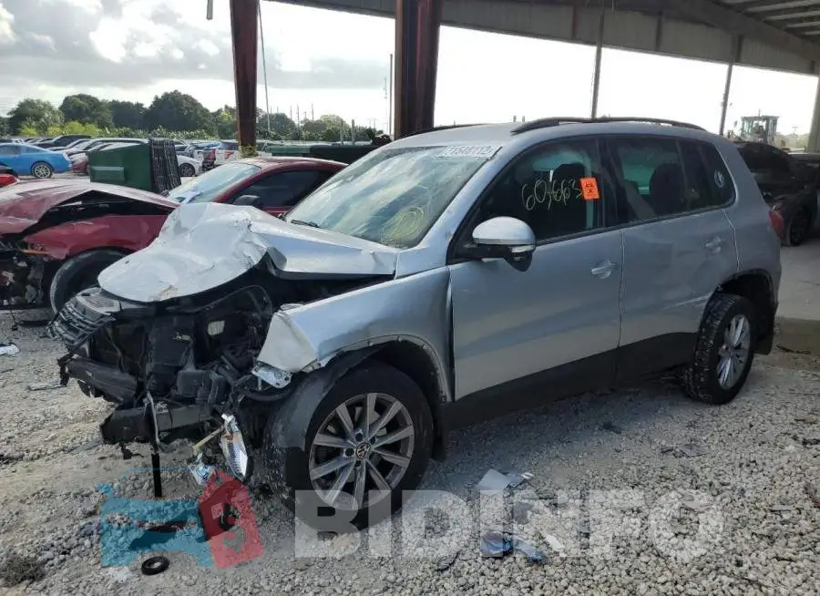 WVGAV7AX4FW510038 Photo# 1
