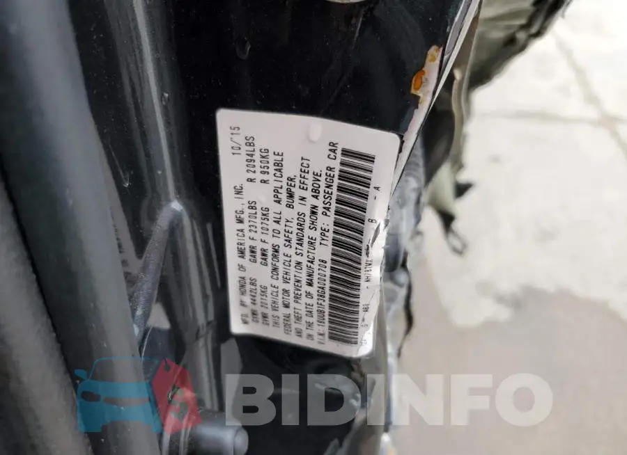 19UUB1F38GA000708 Photo# 12