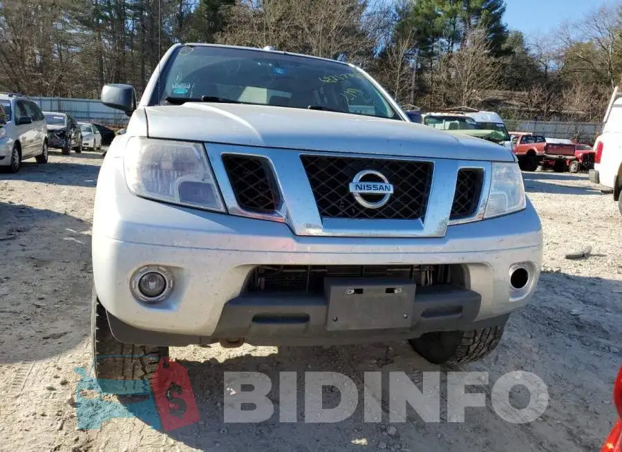 1N6AD0EV8DN758672 Photo# 5
