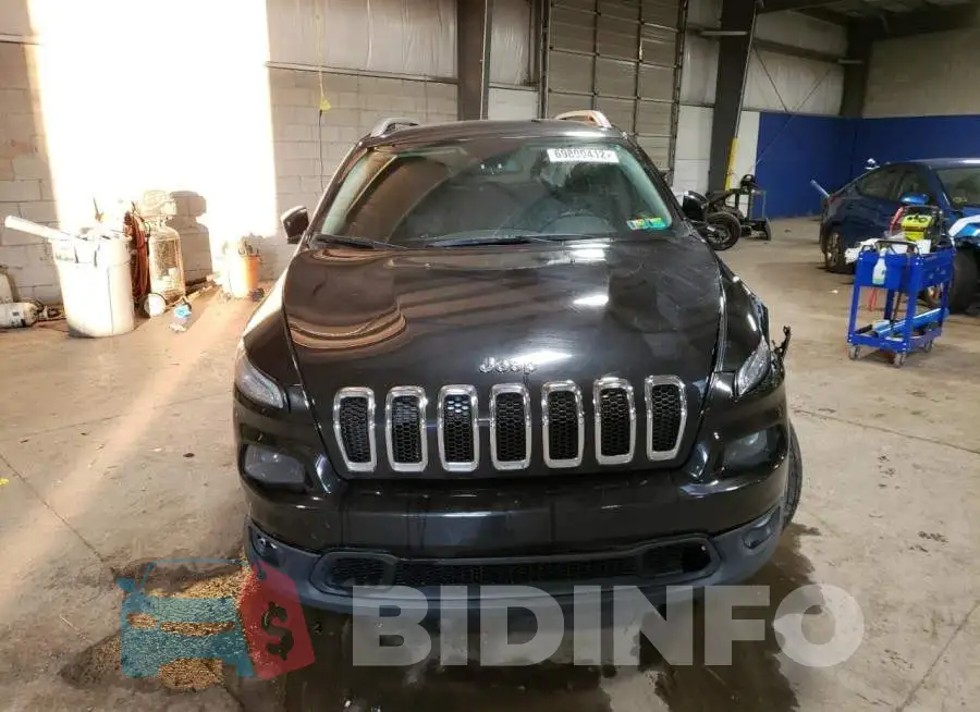 1C4PJMCB6EW240481 Photo# 5