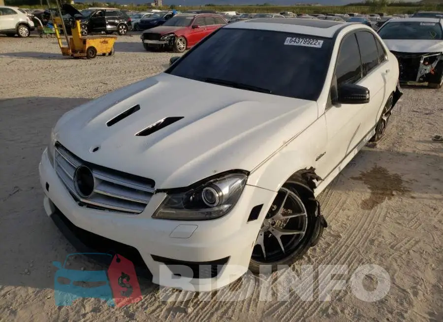 WDDGF7HB0EG179656 Photo# 1