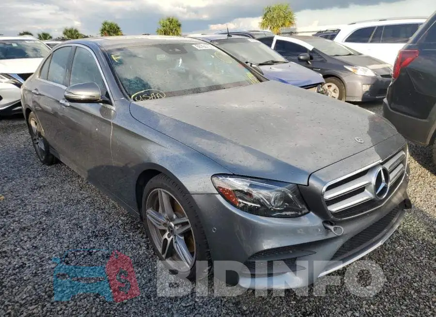 WDDZF4JB4HA265240 Photo# 1