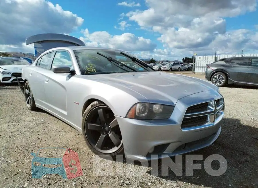 2C3CDXCT2EH329614 Photo# 1