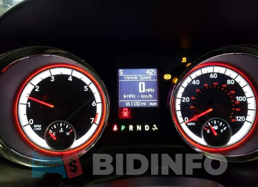 2C4RDGDG1DR812799 Photo# 9