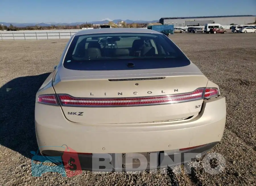 3LN6L2GK4GR630064 Photo# 6