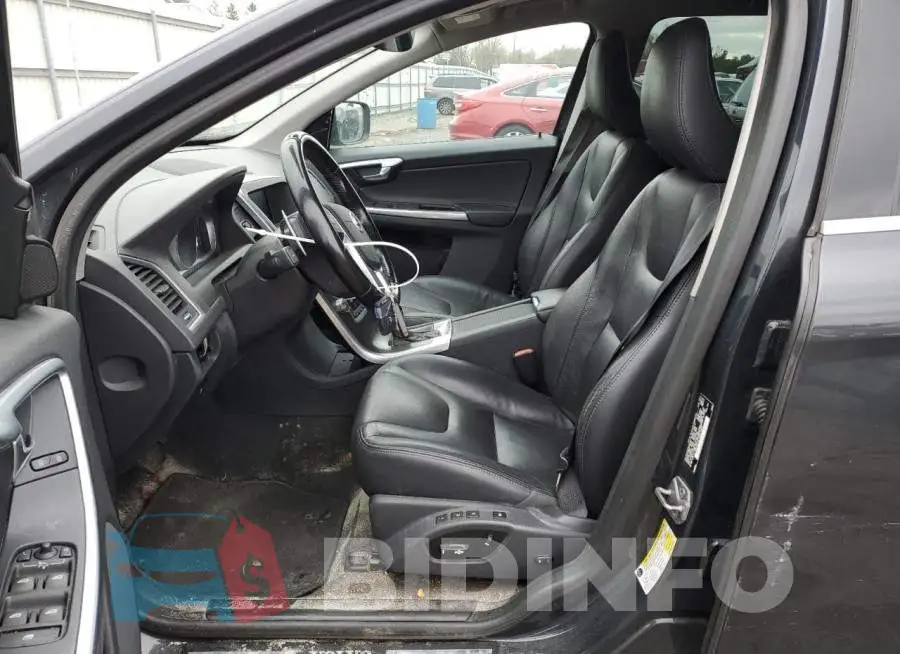 YV4902RM1F2675164 Photo# 7