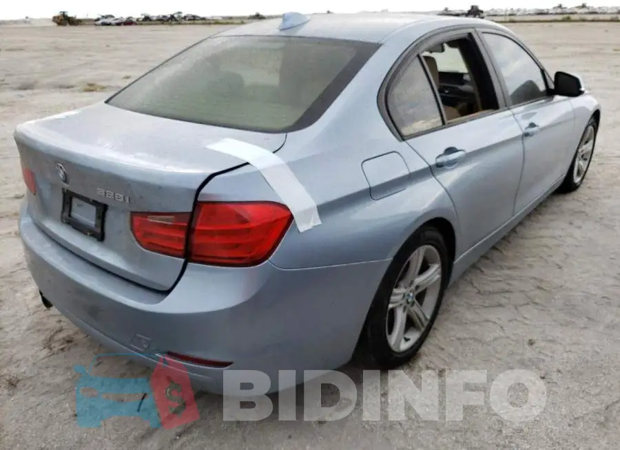 WBA3A5G50FNS85722 Photo# 4