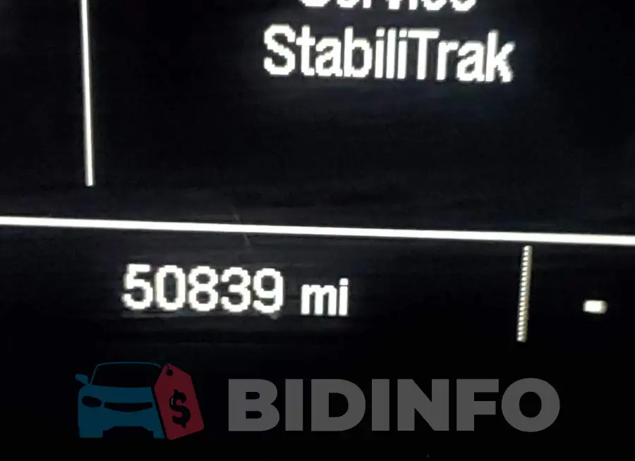 3GNCJLSB3HL235668 Photo# 8