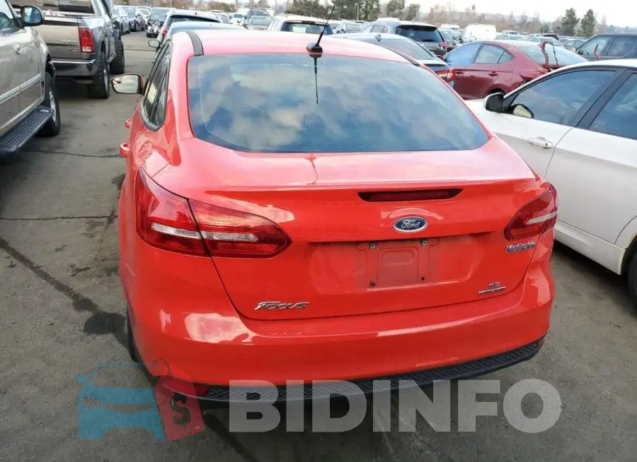 1FADP3F20GL204187 Photo# 6