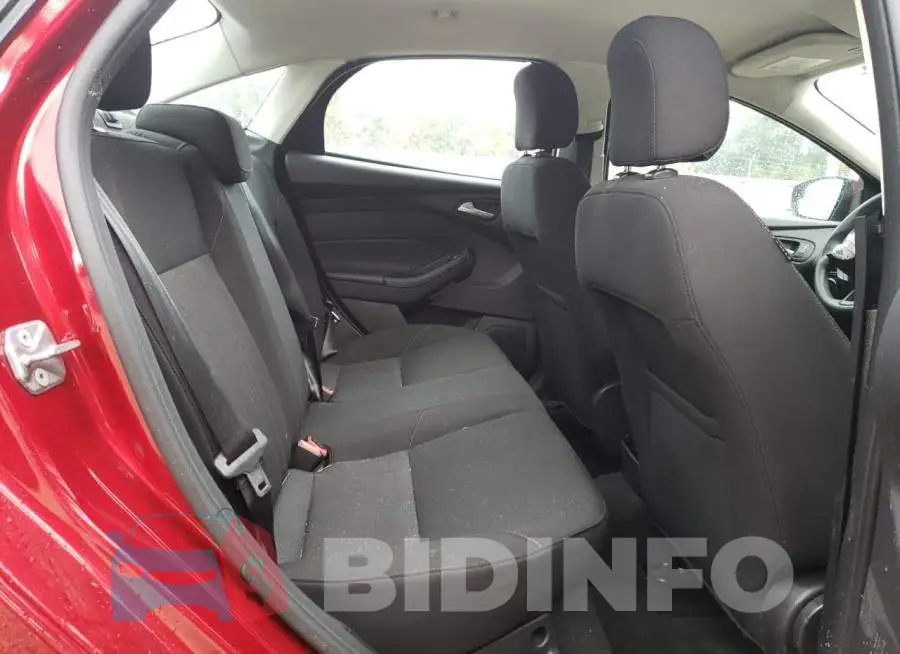 1FADP3F22FL229431 Photo# 10