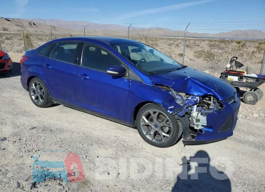 1FADP3F29EL325877 Photo# 4