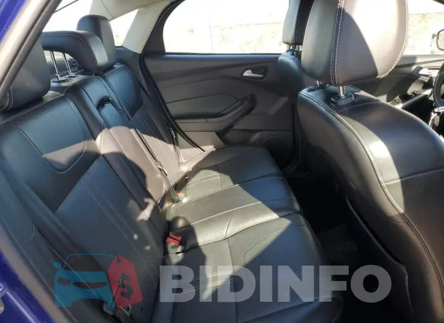 1FADP3F29EL325877 Photo# 10