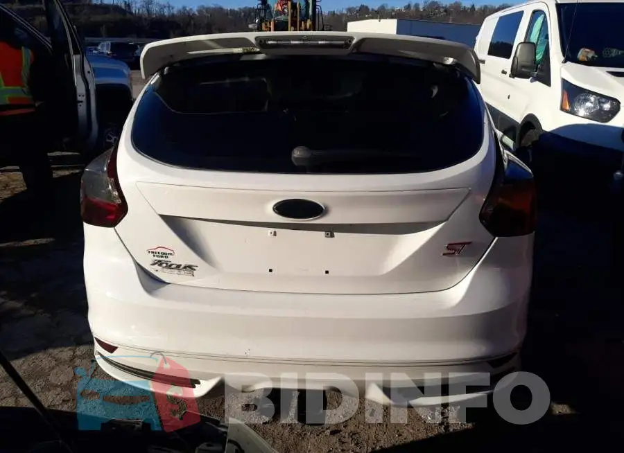 1FADP3L98EL386767 Photo# 6
