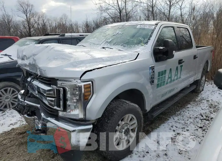 1FT7W2B62JEB30988 Photo# 2