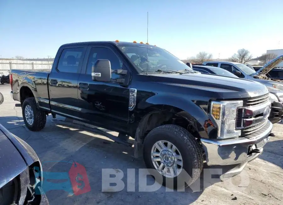 1FT7W2B64JEB71350 Photo# 4