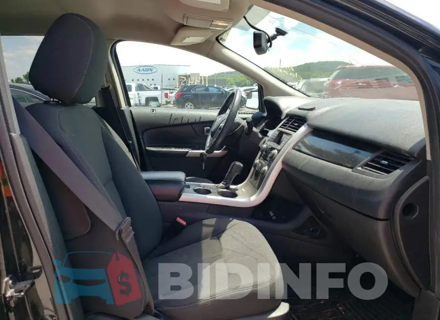 2FMDK3GC6DBC45530 Photo# 5