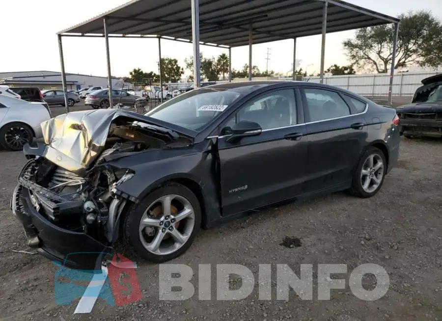 3FA6P0LU4ER129439 Photo# 1