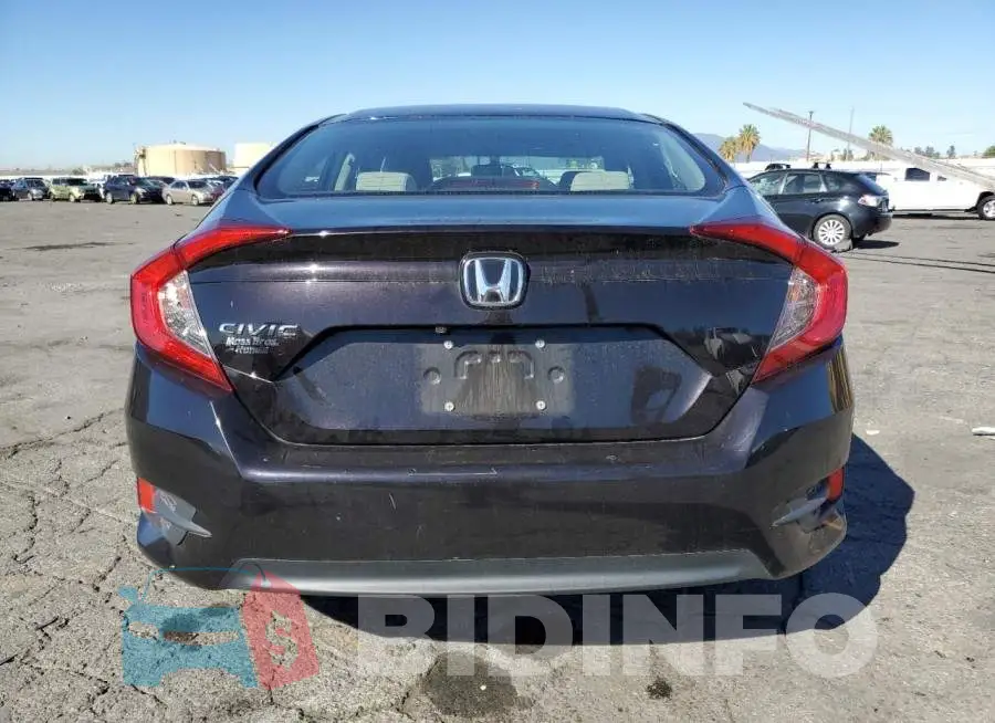 19XFC2F57JE208059 Photo# 6