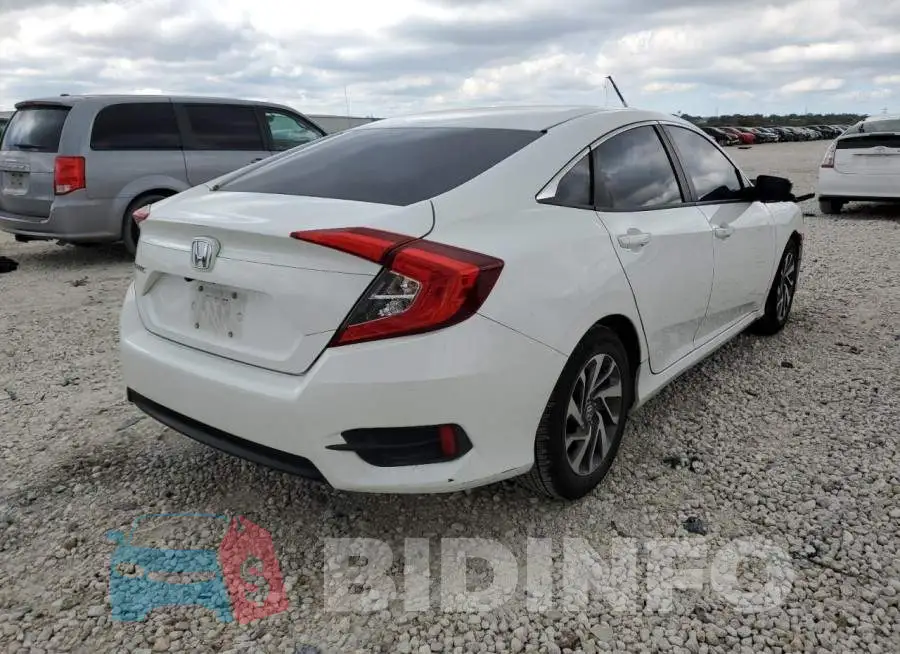 19XFC2F78GE208307 Photo# 4