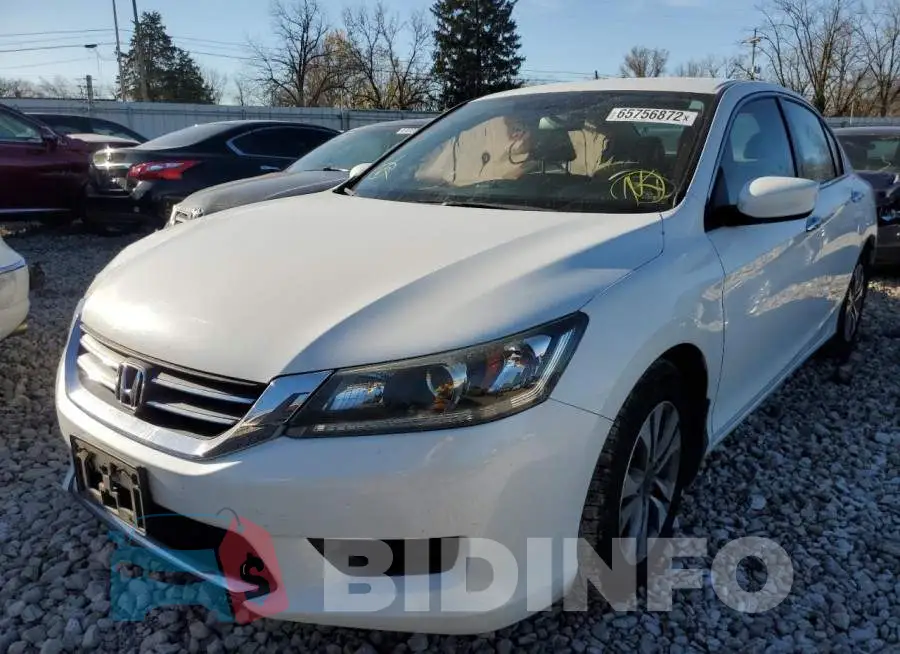 1HGCR2F35FA167247 Photo# 2