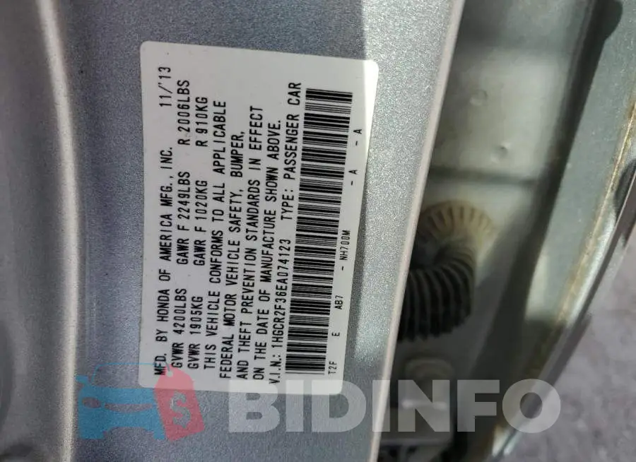 1HGCR2F36EA074123 Photo# 12