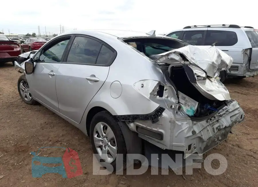 3KPFL4A72HE011850 Photo# 3