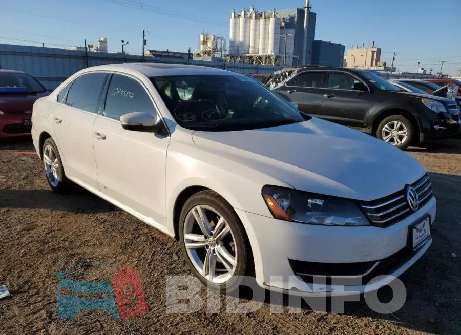 1VWBS7A32EC031922 Photo# 1