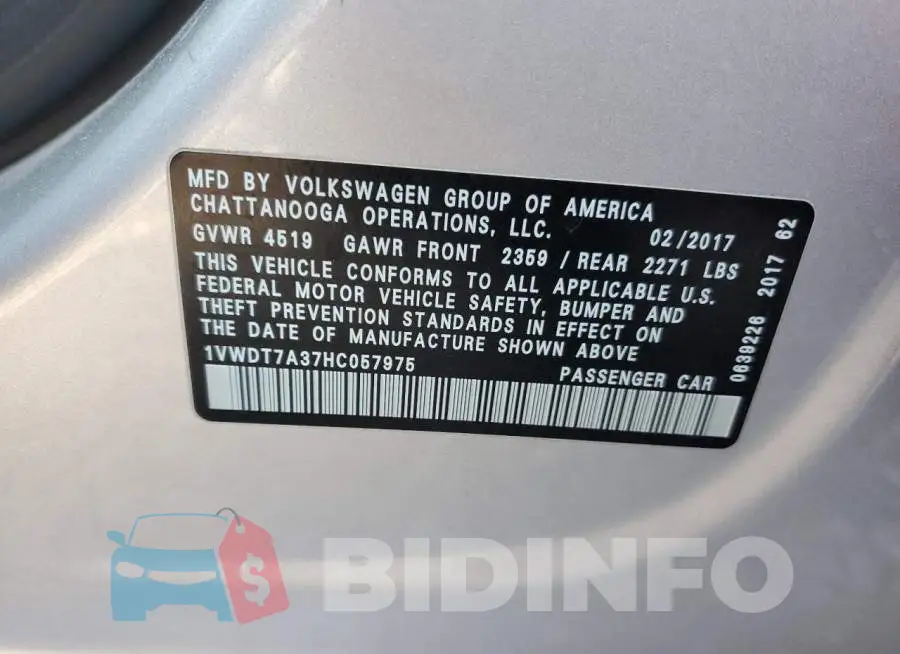 1VWDT7A37HC057975 Photo# 12